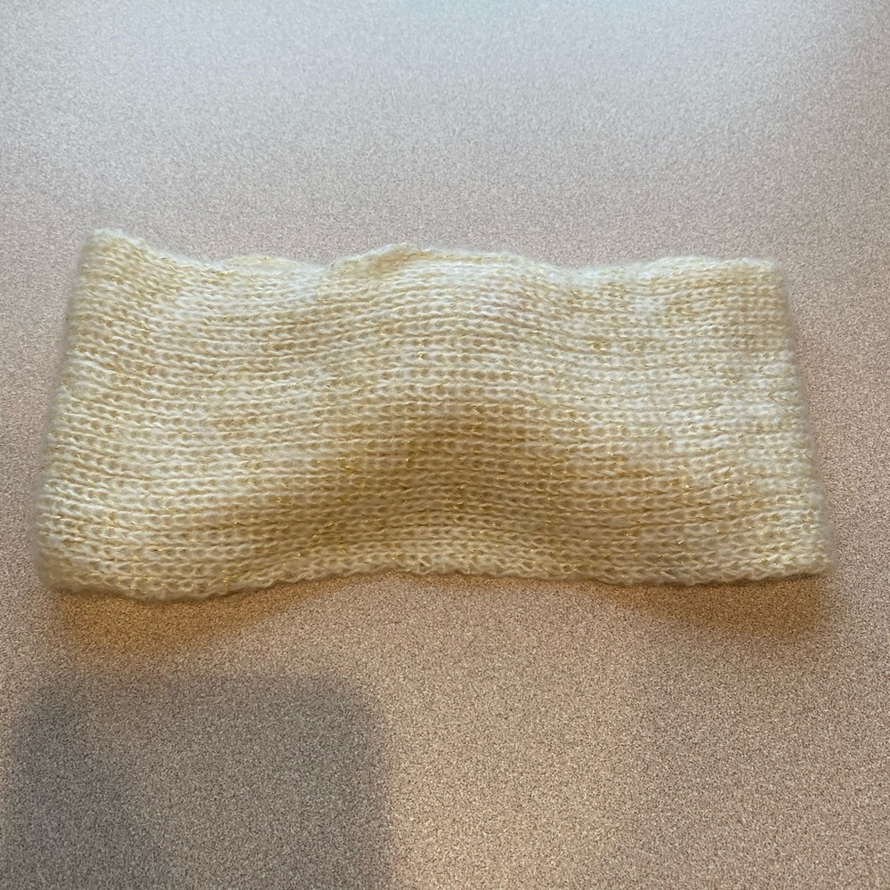 Ear wrap - Picture 3 of 3